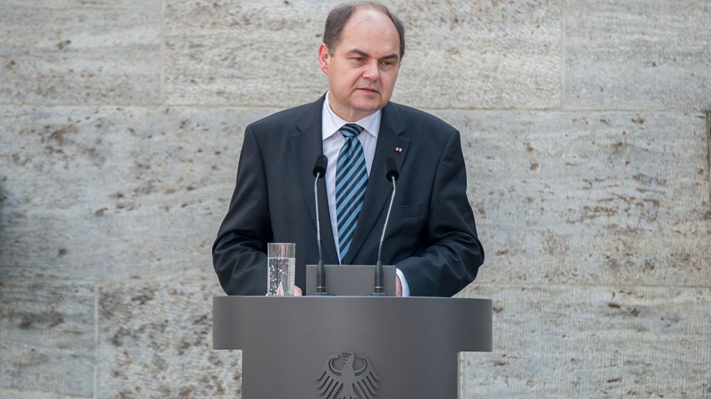 Federal Agriculture Minister Christian Schmidt speaks at a commemorative ceremony in the former prison at Berlin- Plötzensee.
