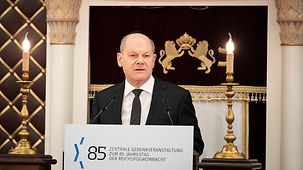 Le chancelier fédéral Olaf Scholz lors de la grande cérémonie commémorative organisée par le Conseil central des juifs en Allemagne à l’occasion du 85e anniversaire de la Nuit de Cristal