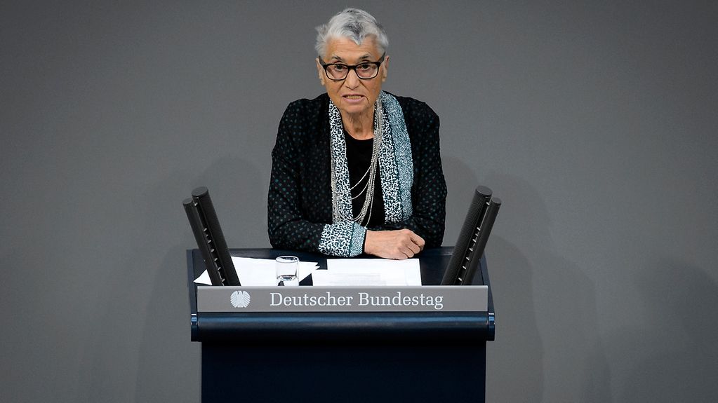 Discours de la survivante de la Shoah Ruth Klüger au Bundestag