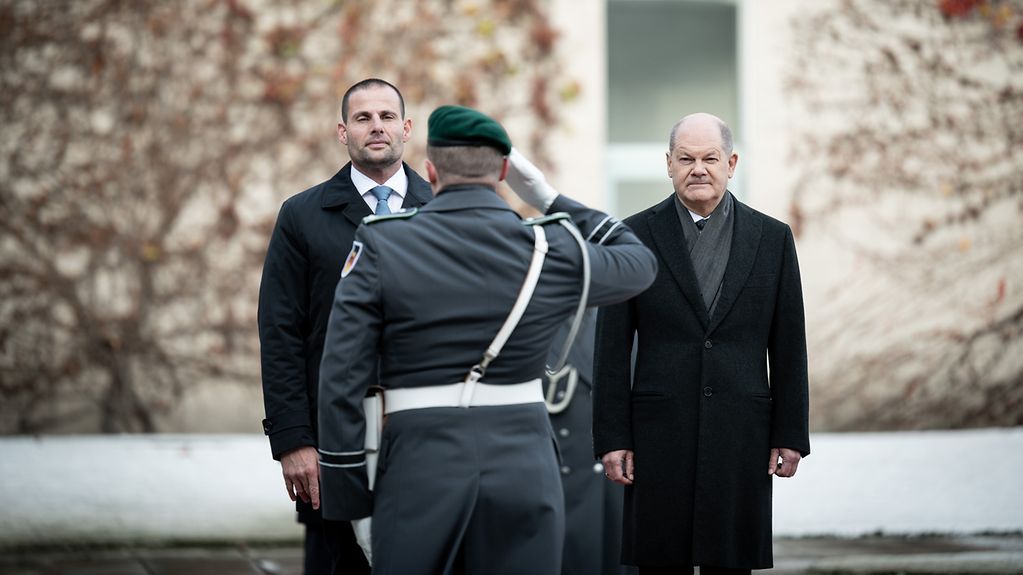 Federal Chancellor Olaf Scholz with Robert Abela, Prime Minister of Malta, at the Chancellery.
