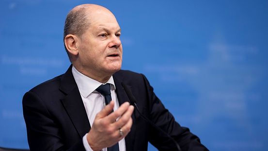 Federal Chancellor Scholz at a press conference after the European Council meeting in Brussels