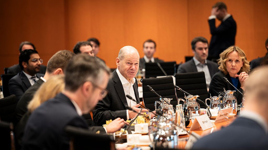 Bundeskanzler Scholz beim Treffen der Allianz für Transformation