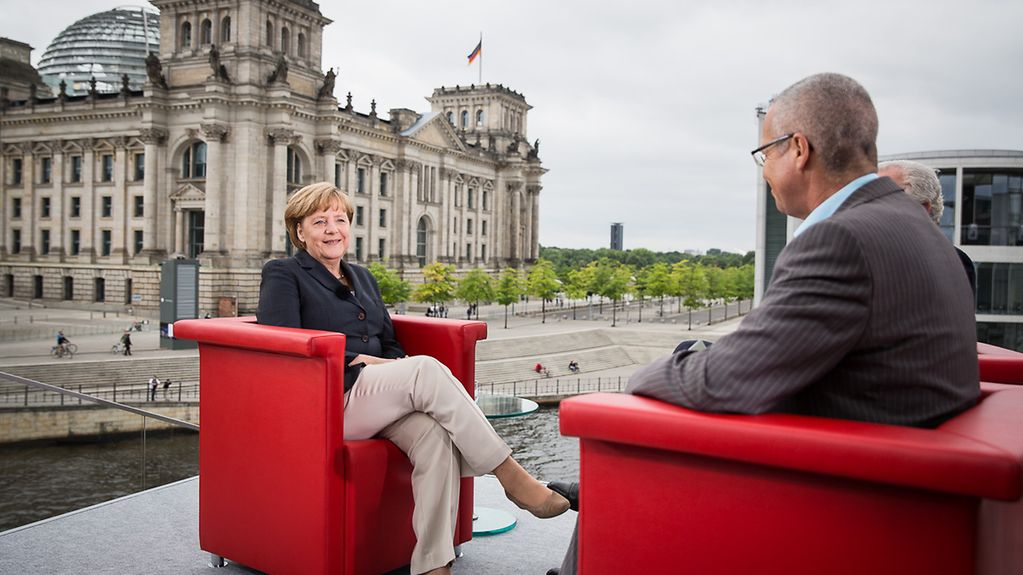 Bundeskanzlerin Angela Merkel während des ARD-Sommerinterviews