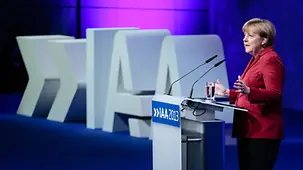 Bundeskanzlerin Angela Merkel hält Eröffnungsrede auf der IAA.
