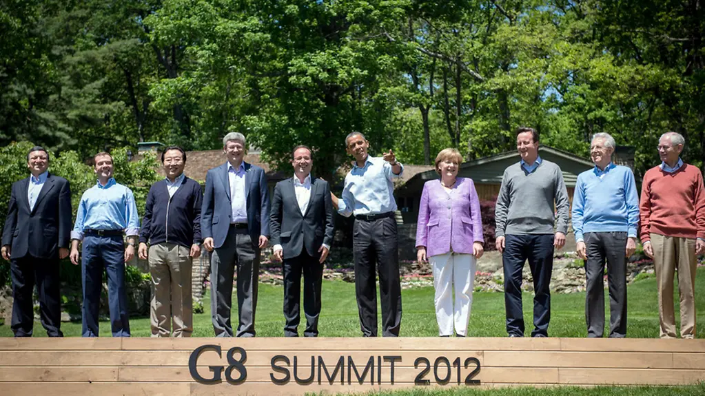 Die Staats- und Regierungschefs beim Familienfoto auf dem G8-Gipfel 2012 in Camp David.