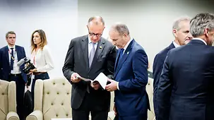 La photo montre le chancelier fédéral Friedrich Merz lors du sommet du G20.