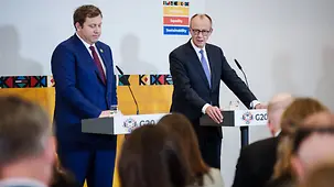 La photo montre le chancelier fédéral Friedrich Merz lors du sommet du G20.