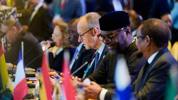 Bundeskanzler Merz auf dem EU-Afrika-Gipfel