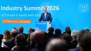 Das Foto zeigt Bundeskanzler Friedrich Merz 