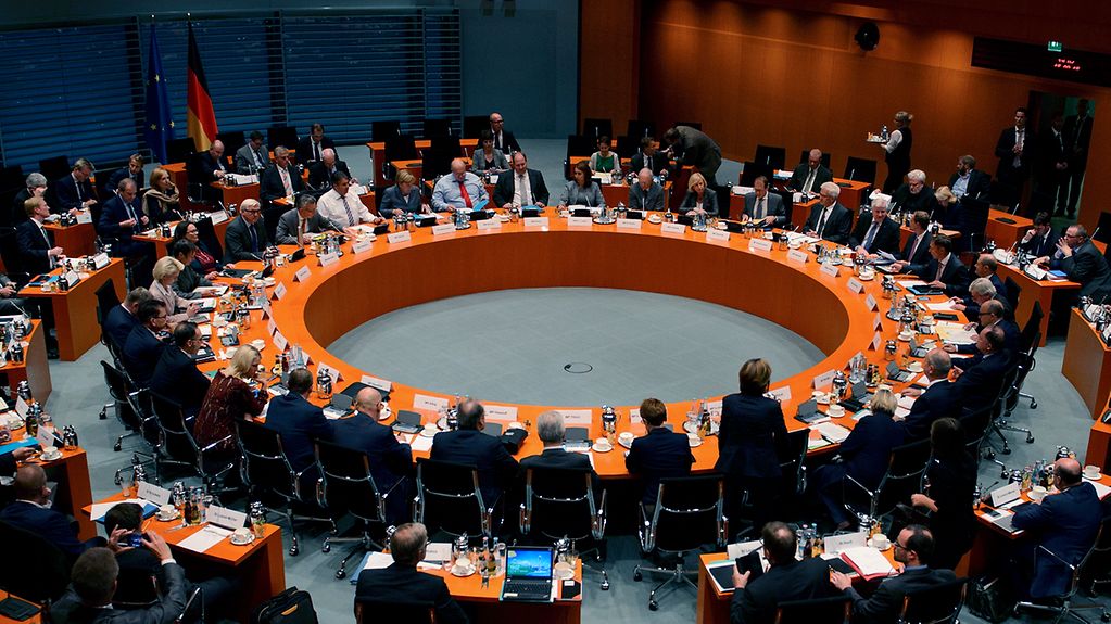 Réunion des ministres-présidents des Länder et de représentants du gouvernement fédéral au sujet de la politique d'asile et de réfugiés