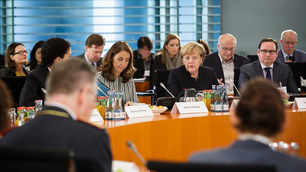 Chancellor Angela Merkel at the beginning of the integration summit in the Federal Chancellery