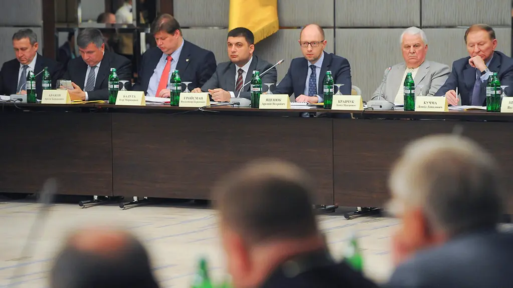 Blick auf den zweiten Runden Tisch in der Ukraine, der mit Vertretern aus Kiew und dem Osten des Landes stattfand.
