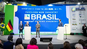 Bundeskanzler Merz und Lula da Silva, Brasiliens Präsident, bei der Eröffnung der Hannover Messe.