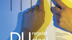 Herzlichen Glückwunsch auch an Mirja Finke, Lisa Grote und Daniel Bruns von der Fachhochschule Münster für das Siegerplakat "Du regelst das".