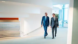 Bundeskanzler Friedrich Merz und Luis Montenegro, Portugals Premierminister.