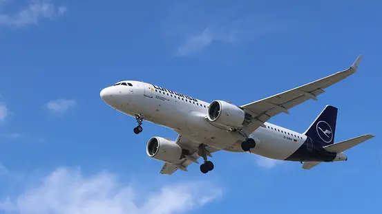 Flugzeug in der Luft