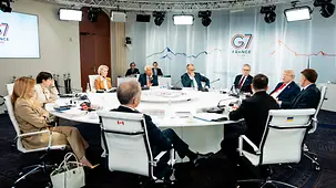 Le chancelier fédéral Friedrich Merz lors de la deuxième séance de travail du sommet du G7.