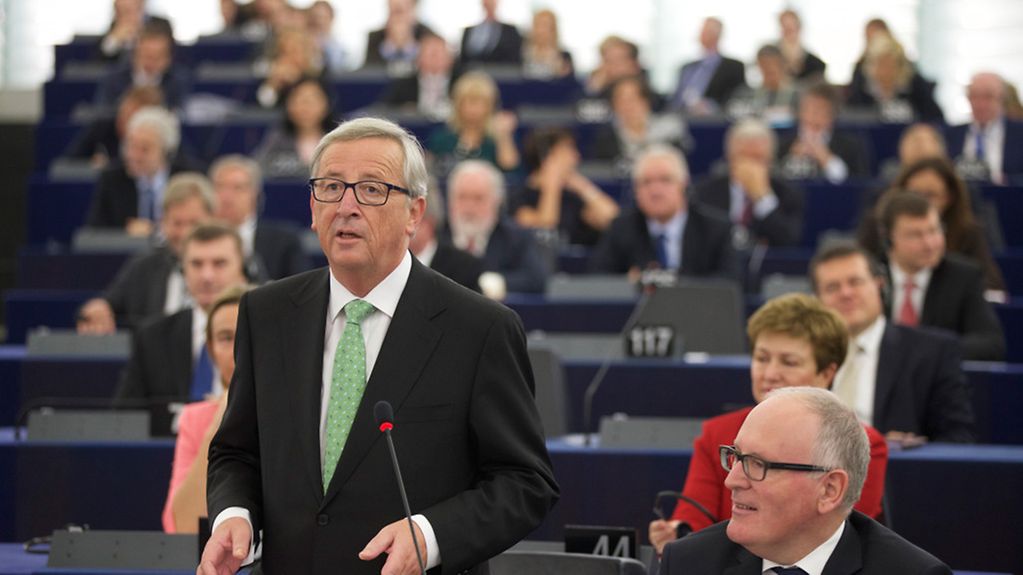 Jean-Claude Juncker am Mikrofon