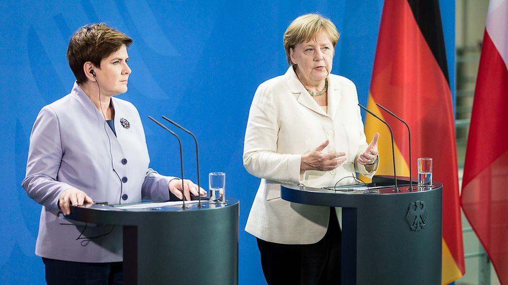 Bundeskanzlerin Angela Merkel und Polens Ministerpräsidentin Beata Szydlo während einer gemeinsamen Pressekonferenz.
