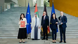 Unterzeichnungszeremonie im Bundeskanzleramt: Deutschland und die Vereinigten Arabischen Emirate.