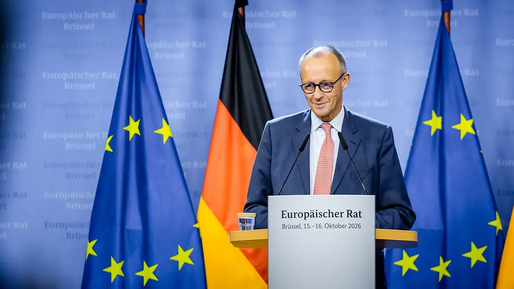 Le chancelier fédéral Friedrich Merz à la tribune