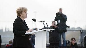 Bundeskanzlerin Angela Merkel hält in Nieuwpoort eine Rede.