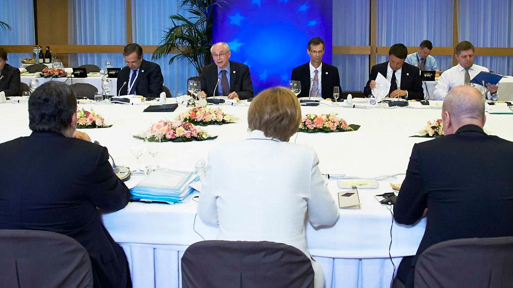 Bundeskanzlerin Angela Merkel bei einem Abendessen des Europäischen Rats.