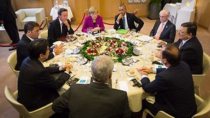 La chancelière allemande pendant le dîner des chefs d’État ou de gouvernement du G7