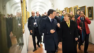 Chancellor Angela Merkel and Italian Prime Minister Matteo Renzi tour the Uffizi Gallery.