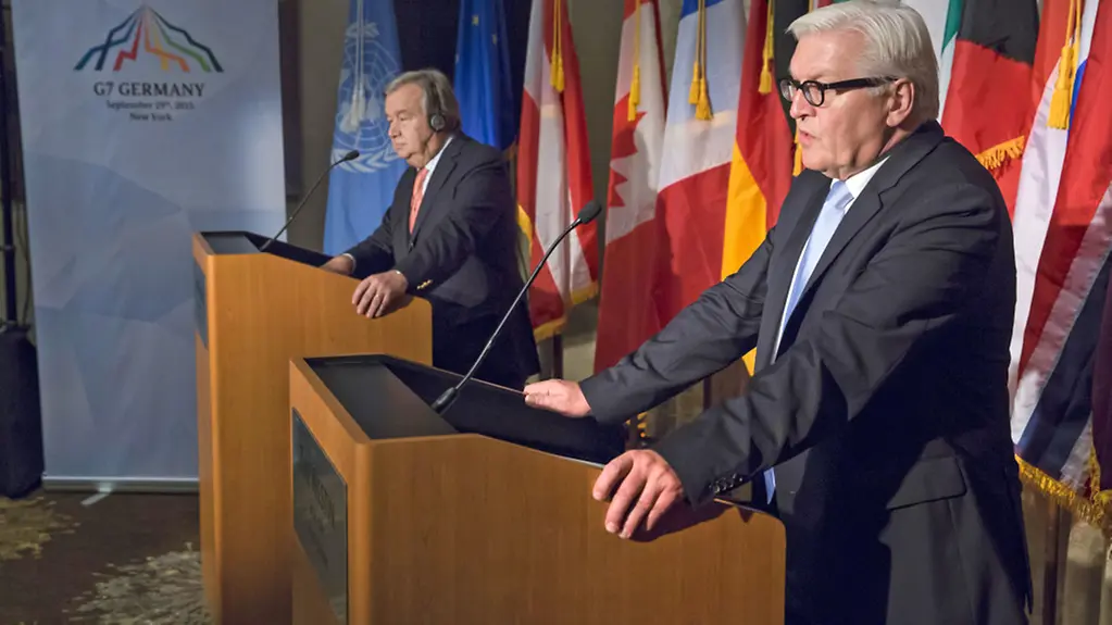 Steinmeier am Rednerpult in New York.