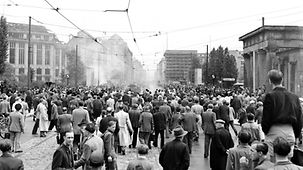 Demonstranten am Potsdamer Platz.