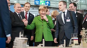 Angela Merkel and Vladimir Putin at the Russian stand