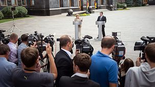 Chancellor Angela Merkel and the Ukrainian President Petro Poroshenko at the joint press conference