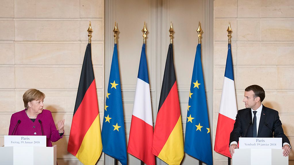 La chancelière fédérale Angela Merkel et le président français Emmanuel Macron