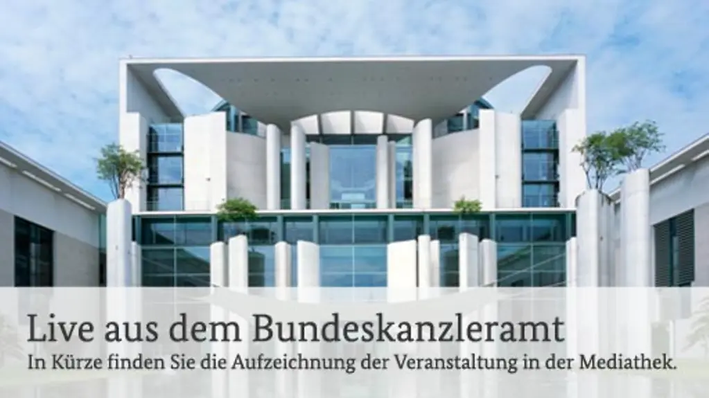 Bundeskanzleramt Front