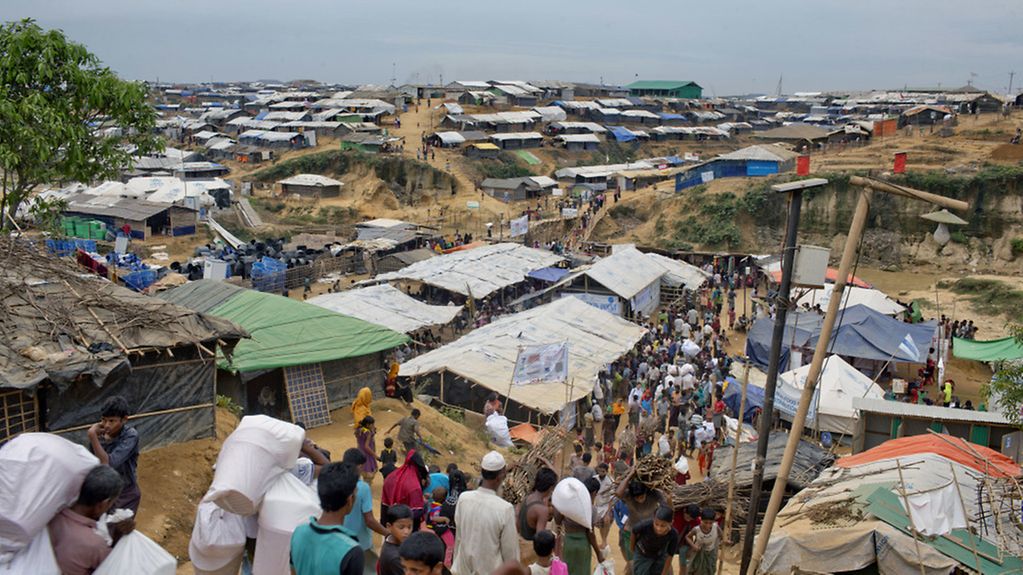 Des réfugiés rohingyas de confession musulmane dans le camp de Kutupalong au Bangladesh