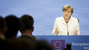 Pressekonferenz Bundeskanzlerin Angela Merkel im Anschluss an den Sondergipfel.