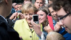 Rundgang durch das Kanzleramt mit Bundeskanzlerin Angela Merkel.