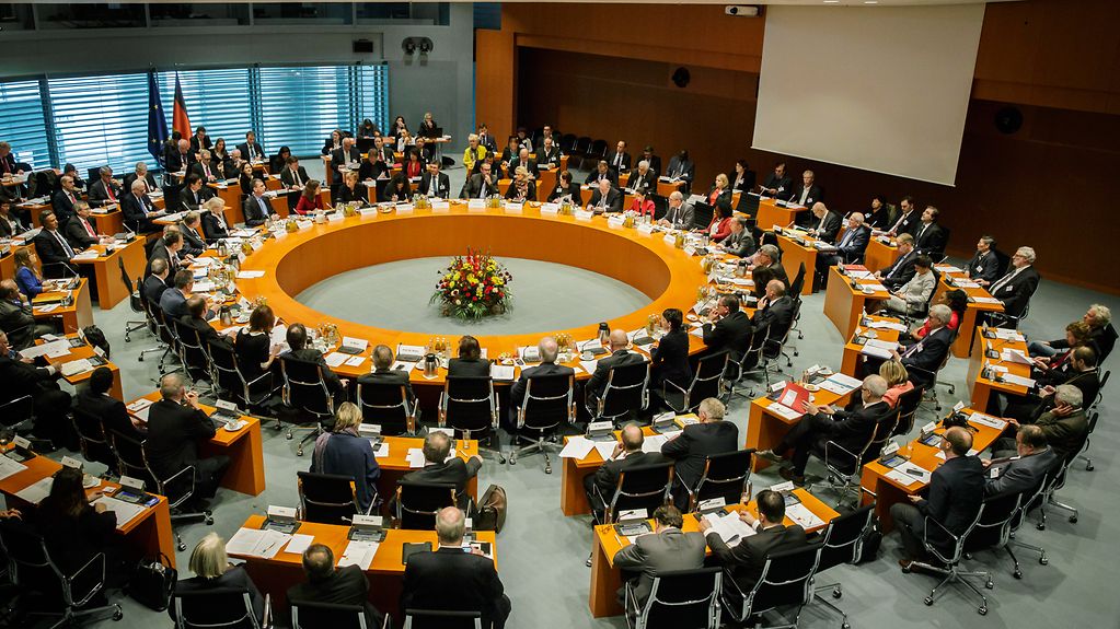 8. Integrationsgipfel am 17.11.2015 im Internationalen Konferenzsaal des Bundeskanzleramtes