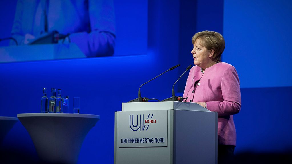 Bundeskanzlerin Angela Merkel spricht auf dem Norddeutschen Unternehmertag.