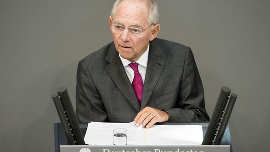 Bundesfinanzminister Schäuble spricht im Bundestag in Berlin