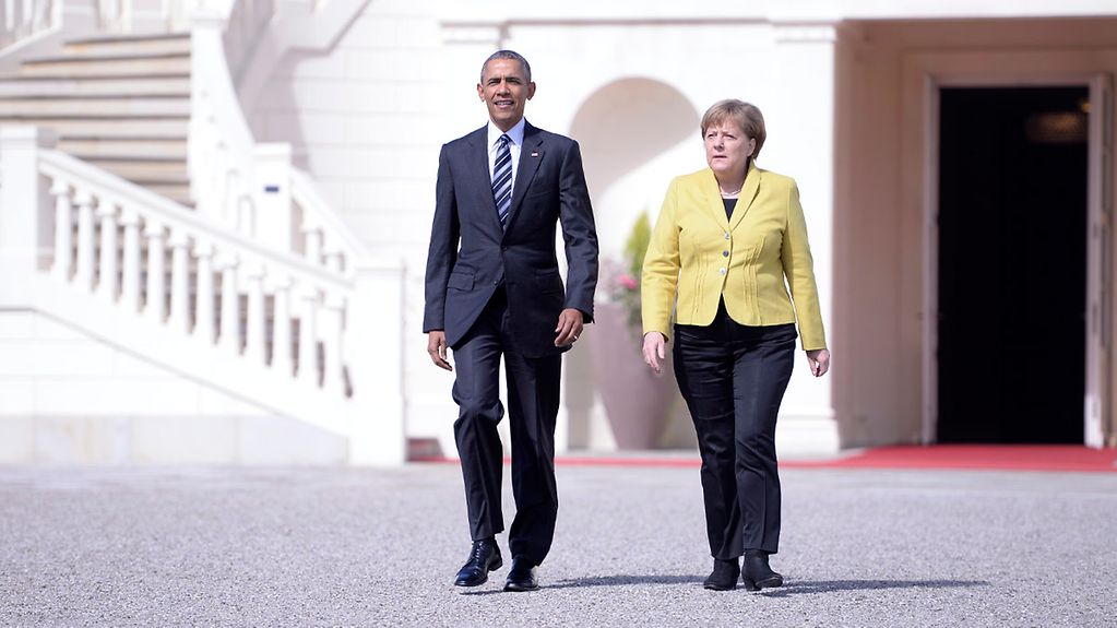 La chancelière fédérale Angela Merkel et le président américain Barack Obama au château de Herrenhausen
