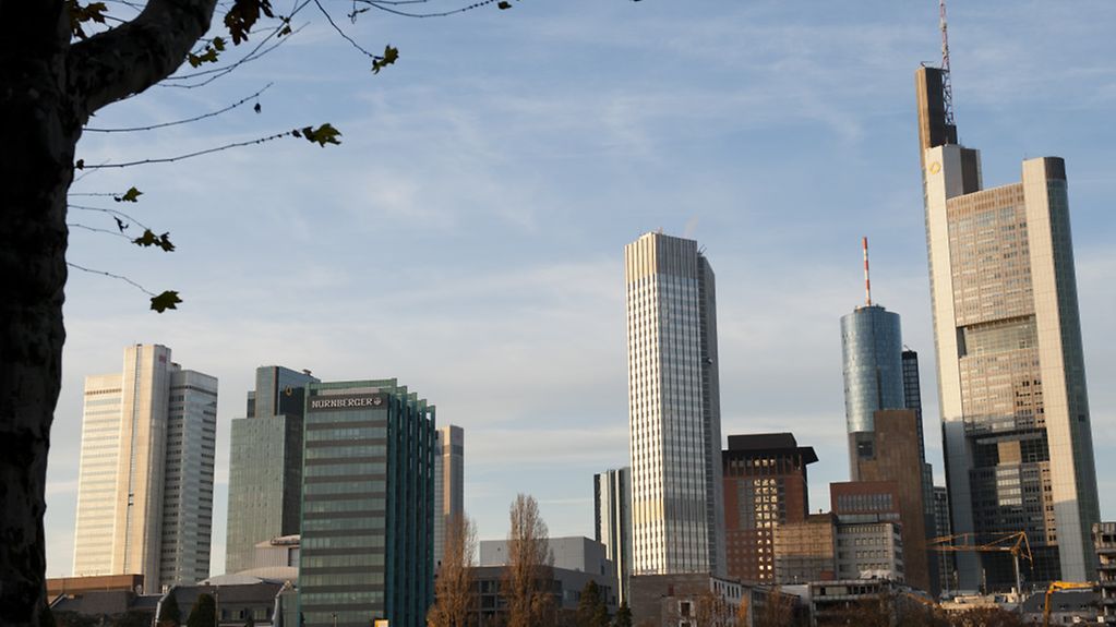 Blick auf die Frankfurter Skyline.