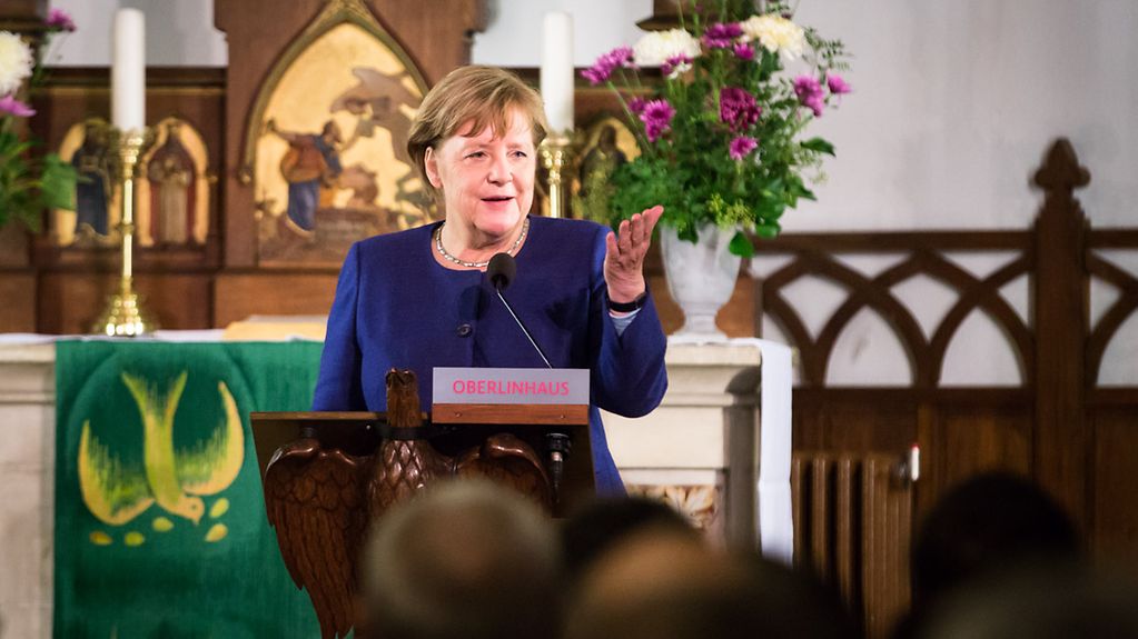 Bundeskanzlerin Merkel bei der Oberlinrede in Potsdam.