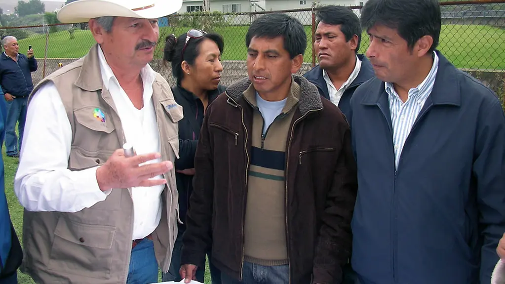 Dreieckskooperation Mexiko, Bolivien, Deutschland: Mehrere Experten diskutieren über die Wiederverwendung von Abwasser.