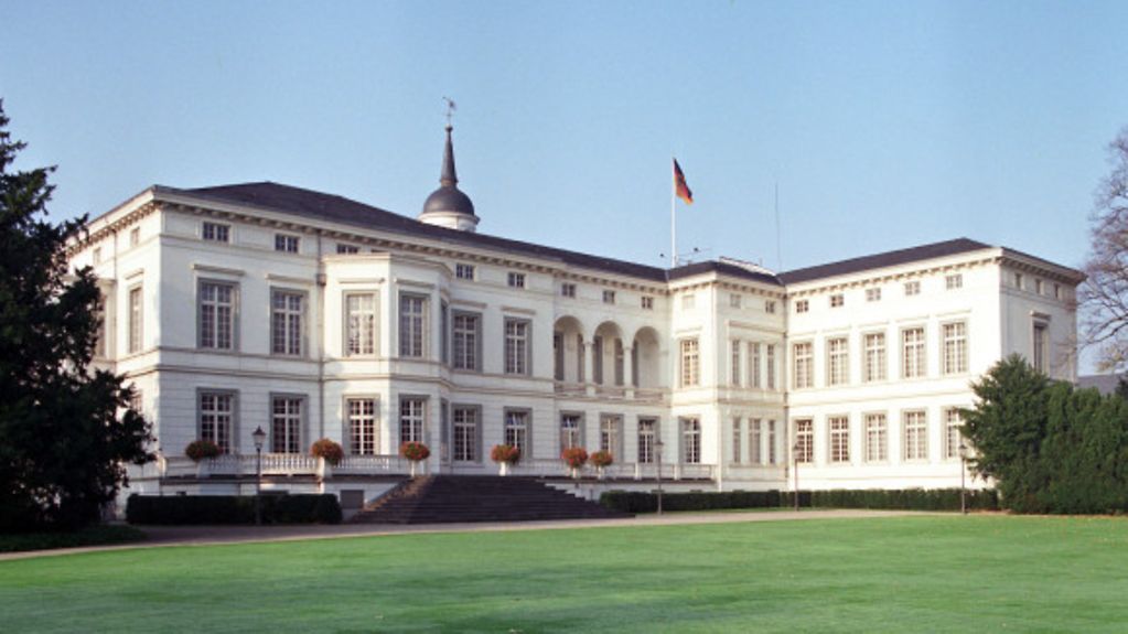 Blick auf Palais Schaumburg, das ehemalige Bundeskanzleramt
