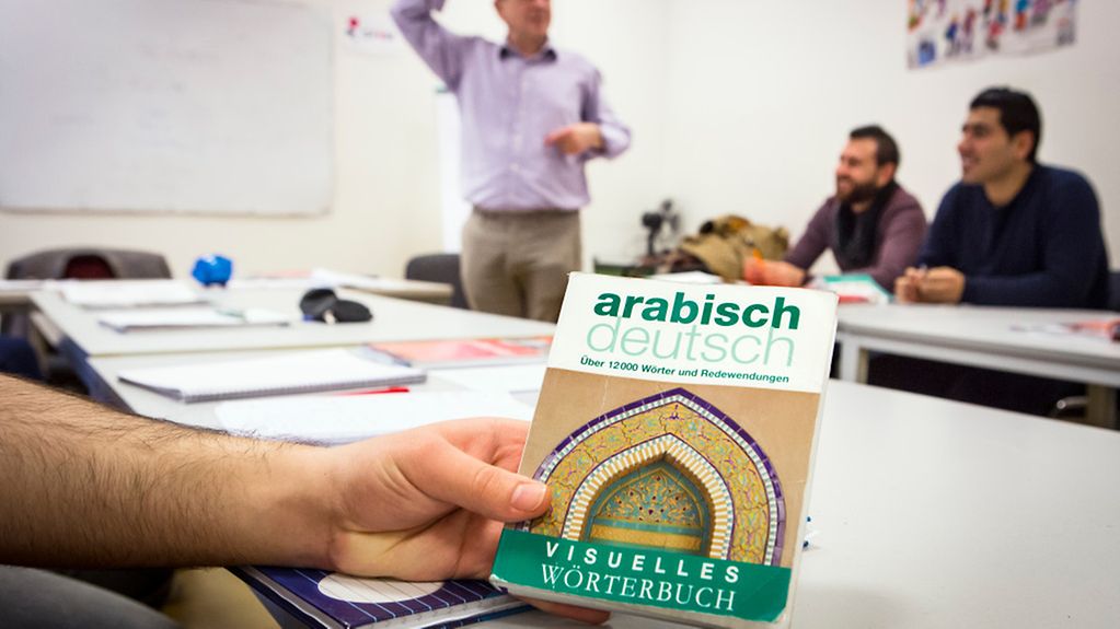 Deutschkurs mit Migranten am Bildungszentrum in Berlin-Schöneberg