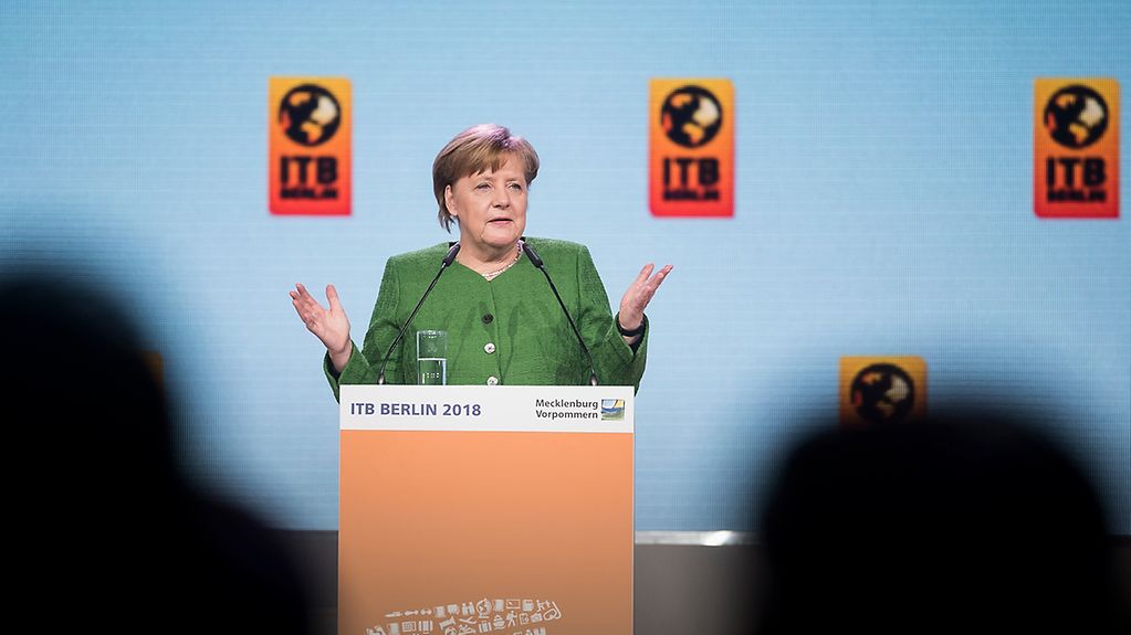 Bundeskanzlerin Angela Merkel eröffnet die Internationale Tourismusbörse 2018 in Berlin.