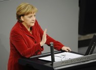 La chancelière fédérale prononce sa déclaration de politique générale au Bundestag