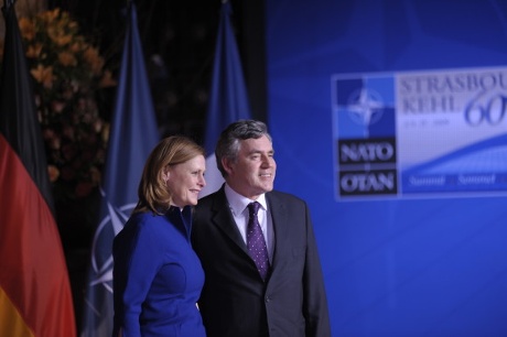 Großbritanniens Premierminister Gordon Brown und Ehefrau Sarah im Kurhaus